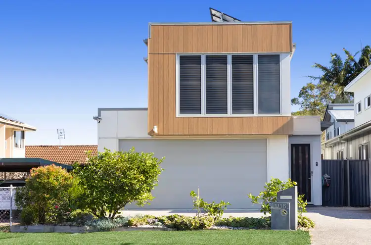 1/16 Minchinton Street, Caloundra QLD 4551