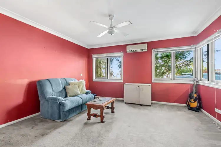Fifth view of Homely house listing, 5 Bennett Lane, Kurrajong Heights NSW 2758