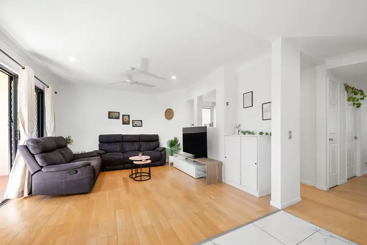 Third view of Homely townhouse listing, 11/2200 Logan Road, Upper Mount Gravatt QLD 4122