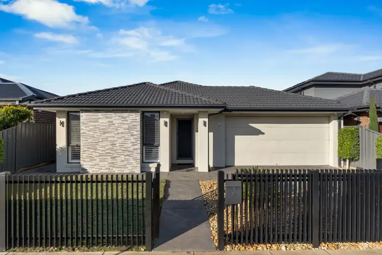 7 Command Road, Craigieburn VIC 3064