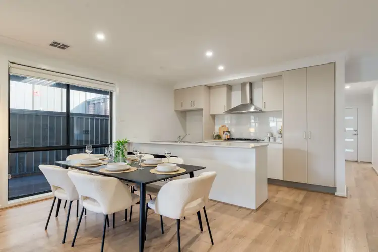 Fifth view of Homely house listing, 7 Command Road, Craigieburn VIC 3064