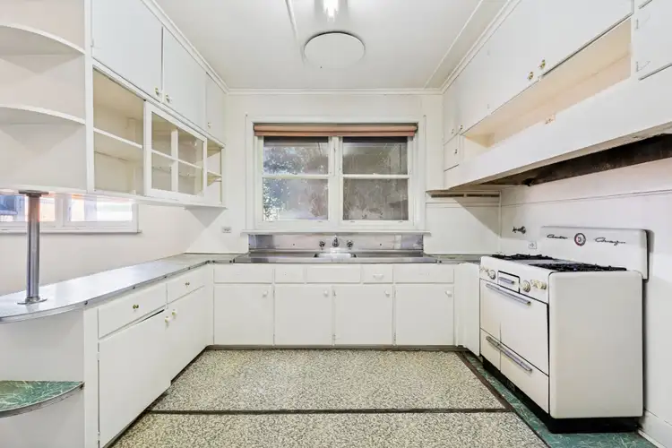 Fifth view of Homely house listing, 3 Davies Street, Hadfield VIC 3046