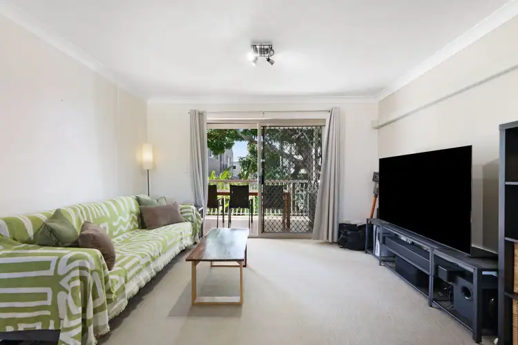 Sixth view of Homely unit listing, 4/9 Vine Street, Ascot QLD 4007