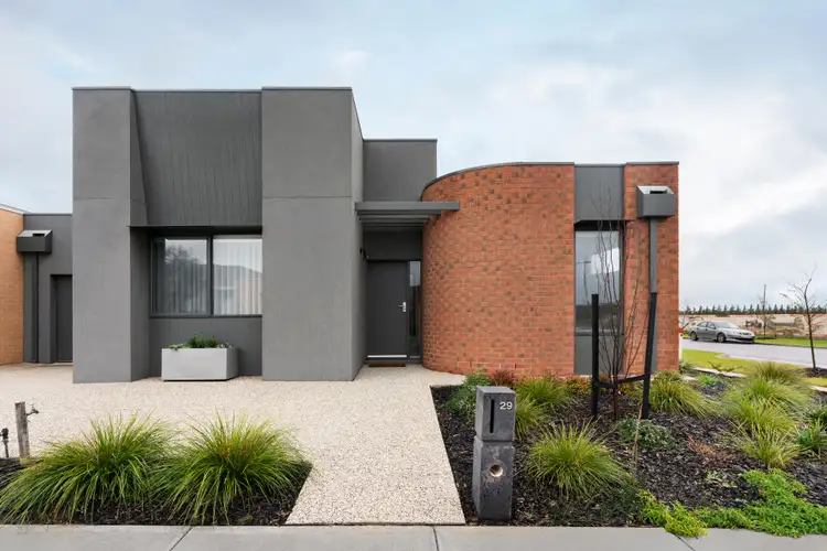 29 Wanderer Road, Sunbury VIC 3429