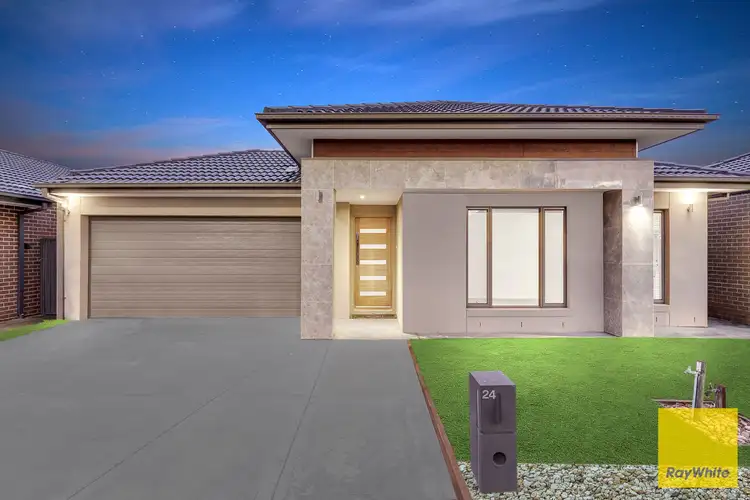24 Trumpeter Drive, Tarneit VIC 3029