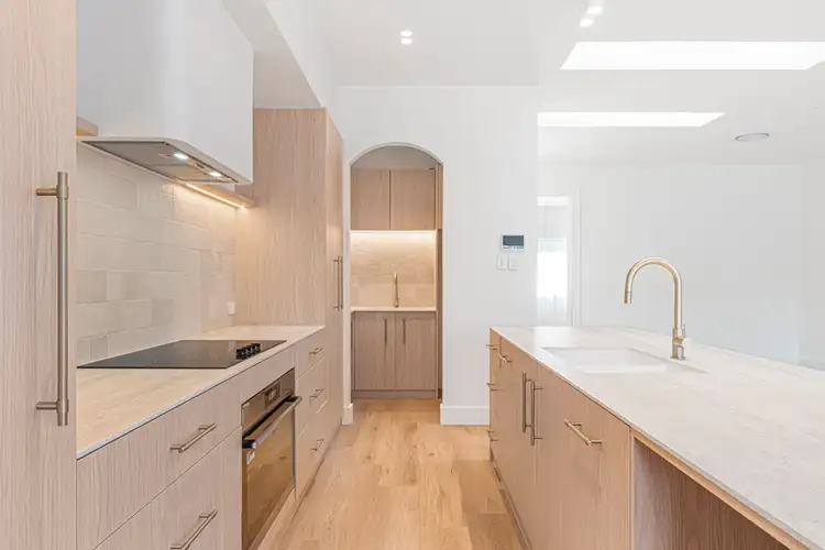 Fourth view of Homely house listing, 6 Jirramba Avenue, Saratoga NSW 2251