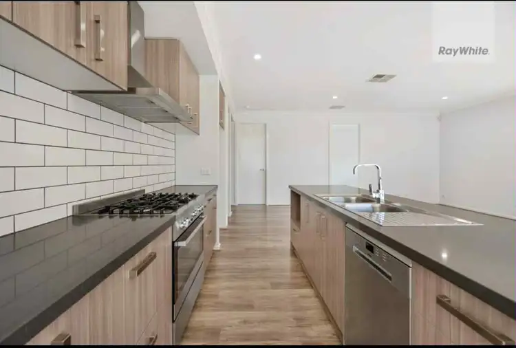 Fifth view of Homely house listing, 30 Kangaroo Crescent, Aintree VIC 3336