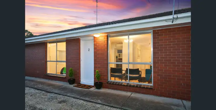 2/8 Orr Street, Manifold Heights VIC 3218