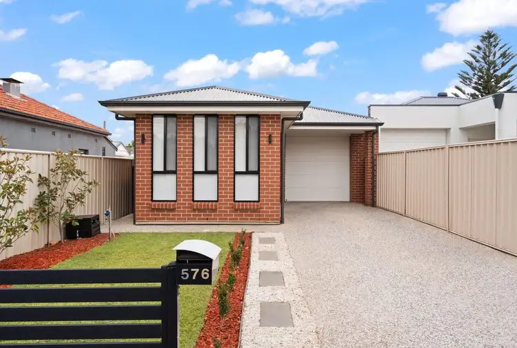 576 Regency Road, Broadview SA 5083
