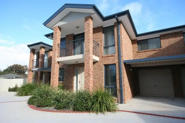 6/19 Donald Road, Queanbeyan NSW 2620