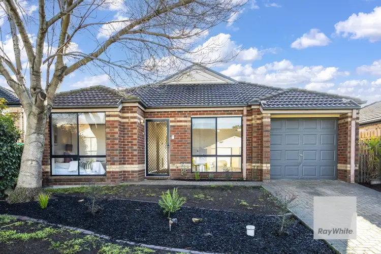 17 Mathisen Terrace, Hillside VIC 3037