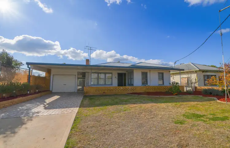 9 Abbott Street, Forbes NSW 2871