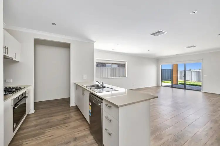 Third view of Homely house listing, 6 Mullingar Drive, Alfredton VIC 3350