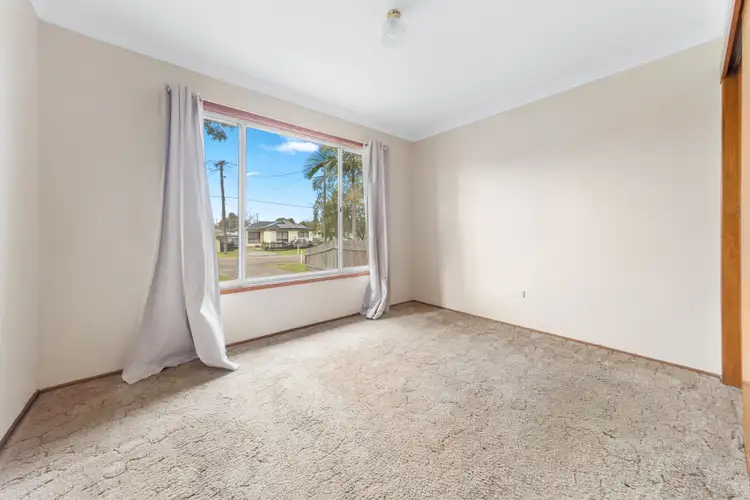 Fifth view of Homely house listing, 10 Taronga Avenue, San Remo NSW 2262