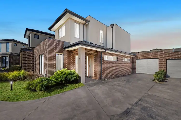 Second view of Homely townhouse listing, 1/3 Ross Court, Mount Waverley VIC 3149