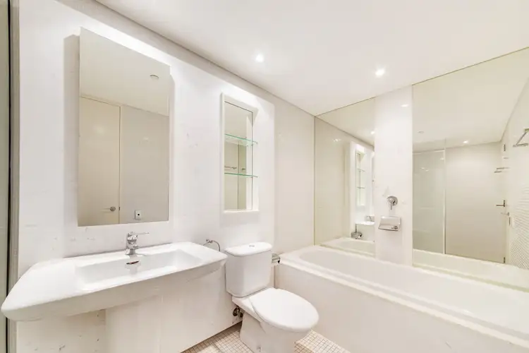 Fourth view of Homely apartment listing, 703/30 Glen Street, Milsons Point NSW 2061