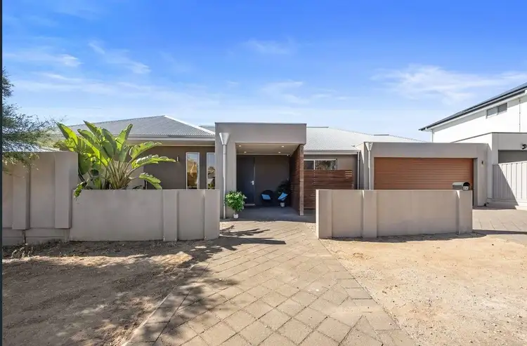 34 Dodd Avenue