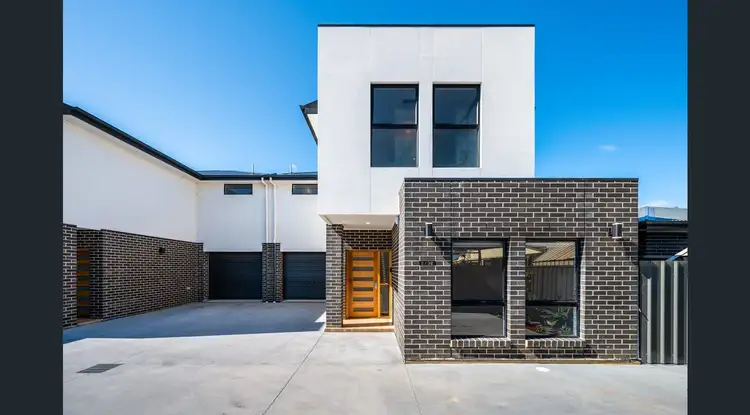2/32 Addison Road, Pennington SA 5013