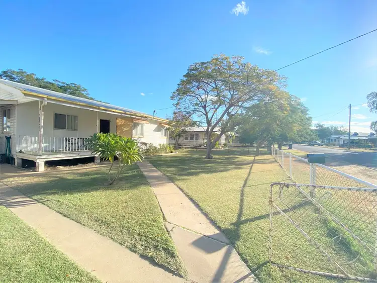 35 Quarrian Road, Longreach QLD 4730