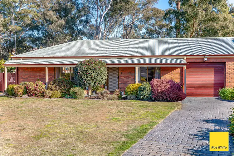 Main view of Homely house listing, 1/5 Lambruk Court, Kennington VIC 3550