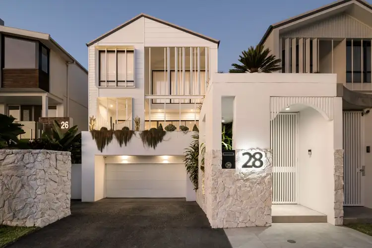 28 Shakespeare Street