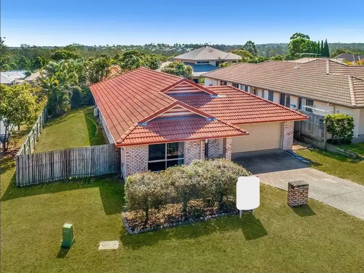 76 Snowy River Circuit, Forest Lake QLD 4078