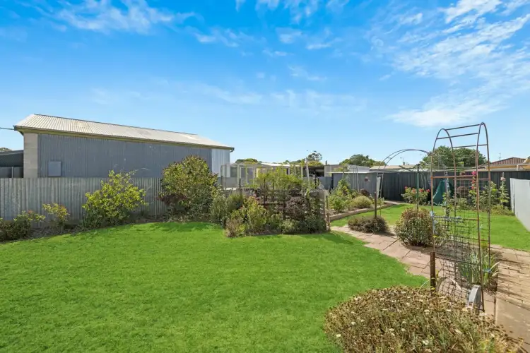 Fifth view of Homely house listing, 2 Edward Street, Strathalbyn SA 5255