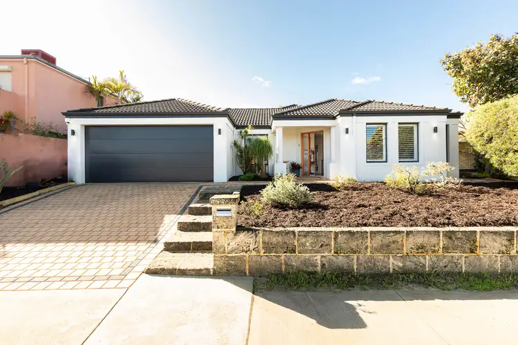 82 Peninsula Road