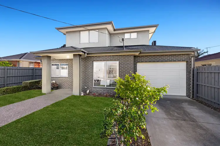 Main view of Homely townhouse listing, 1/38 Kalimna Street, Carrum VIC 3197