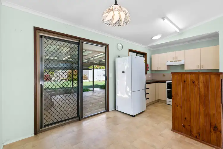 Sixth view of Homely house listing, 4 Rachael Street, Point Vernon QLD 4655