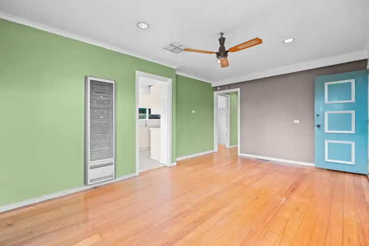 Third view of Homely house listing, 4 Watson Court, Lalor VIC 3075
