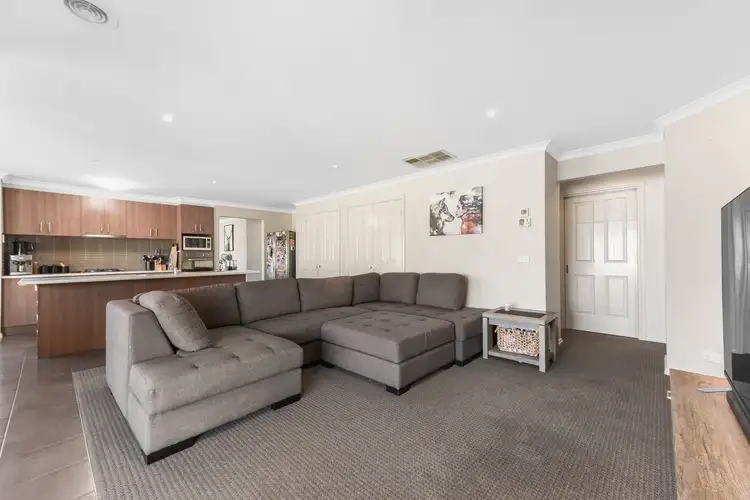 Fourth view of Homely house listing, 4 Marley Way, Pakenham VIC 3810