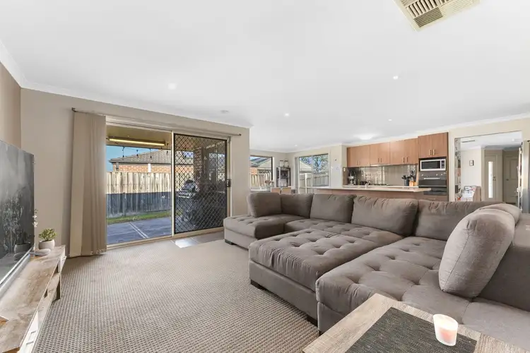 Sixth view of Homely house listing, 4 Marley Way, Pakenham VIC 3810