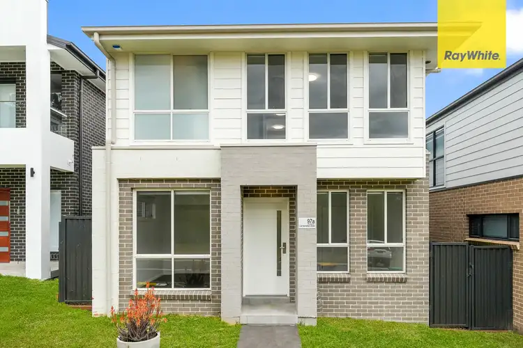 97A Liz Kernohan Drive, Elderslie NSW 2570