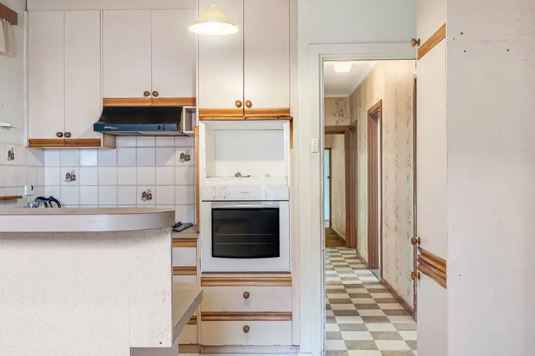 Fourth view of Homely house listing, 2 Beatrice Avenue, Seaton SA 5023