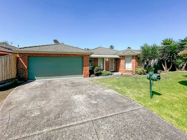 56 Edgbaston Circuit, Berwick VIC 3806