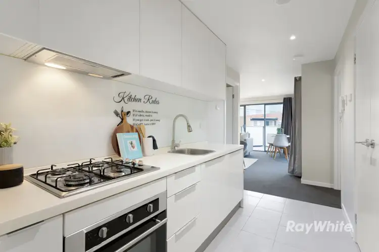 Third view of Homely apartment listing, 2/40 Koornang Road, Carnegie VIC 3163