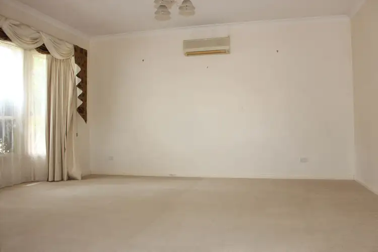 Fifth view of Homely house listing, 15 Wonnon Court, Swan Hill VIC 3585