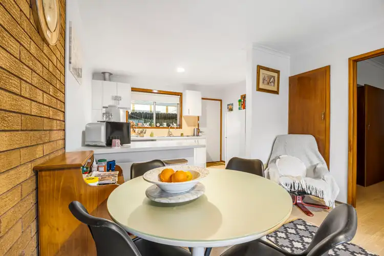 Fourth view of Homely unit listing, 5/2 Evelyn Street, Wendouree VIC 3355