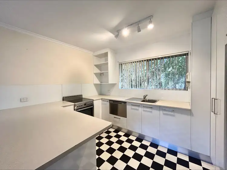 Second view of Homely unit listing, 5/37 Dee Why Parade, Dee Why NSW 2099