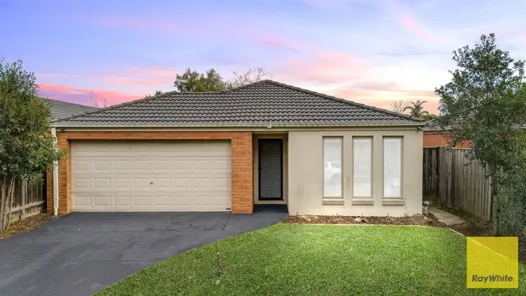 9 Birdsong Glade, Tarneit VIC 3029