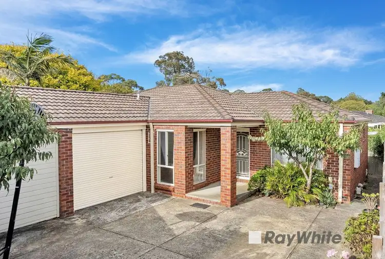 Main view of Homely unit listing, 2/10 Upton Crescent, Narre Warren VIC 3805