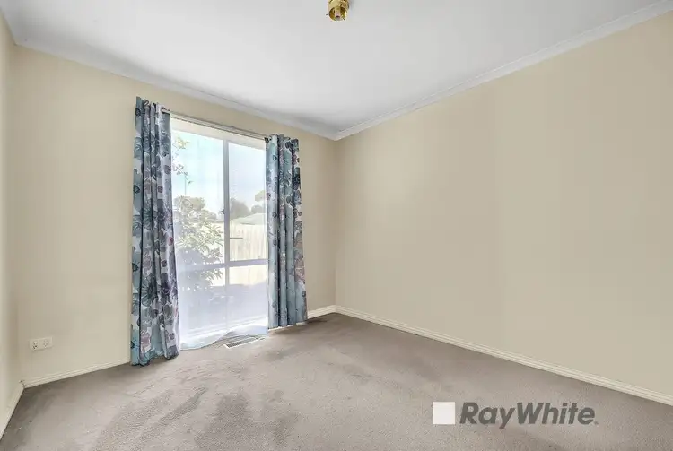 Fifth view of Homely unit listing, 2/10 Upton Crescent, Narre Warren VIC 3805