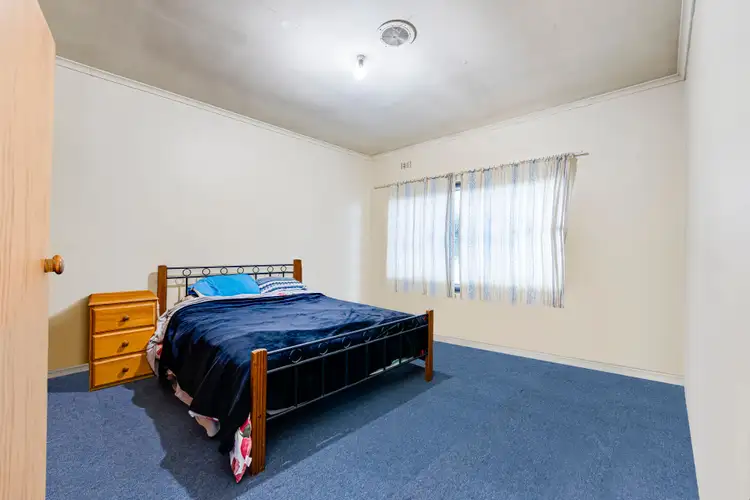 Fifth view of Homely unit listing, 1/17 Davison Street, Mount Gambier SA 5290