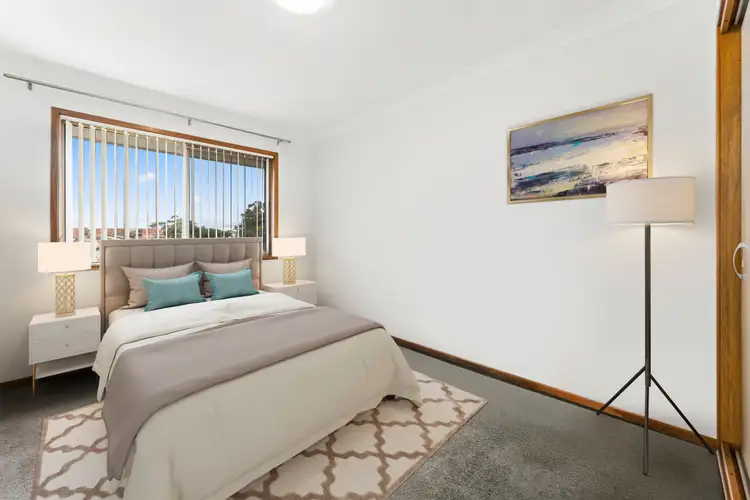 Sixth view of Homely house listing, 1/9 Grove Circuit, Lake Illawarra NSW 2528