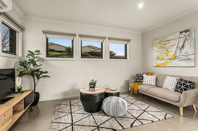 Third view of Homely townhouse listing, 2/125 St Vigeons Road, Reservoir VIC 3073