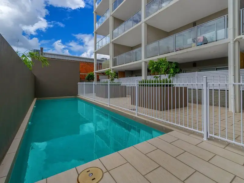 Main view of Homely studio listing, 24/41 Fortescue Street, Spring Hill QLD 4000