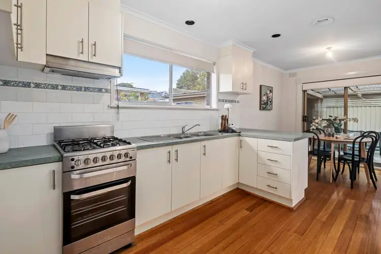 Fifth view of Homely house listing, 5 Whitehall Place, Lalor VIC 3075