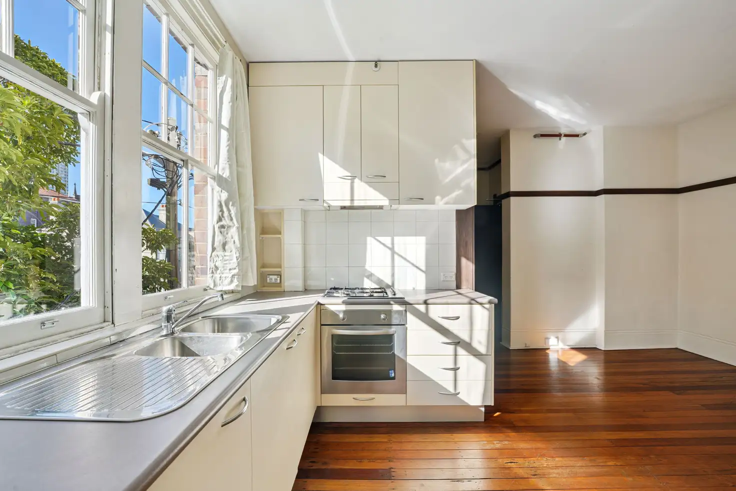 Main view of Homely studio listing, 41/3-5 Darley Street, Darlinghurst NSW 2010
