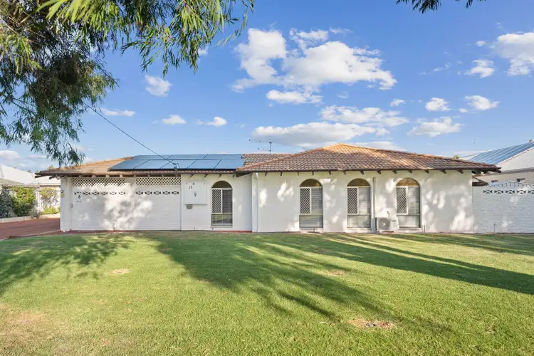 Fourth view of Homely villa listing, 1/17 Seaforth Road, Shoalwater WA 6169